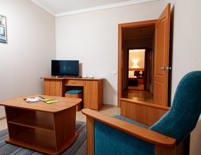 Семейный 2-местный 2-комнатный - Санаторий «Лесники» Усть-Утяк